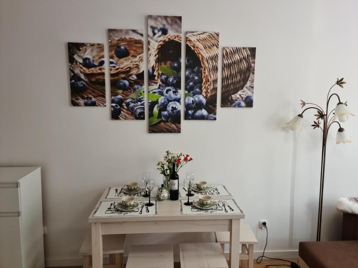 Apartament De Luxe Emily Jelenia Góra Екстериор снимка
