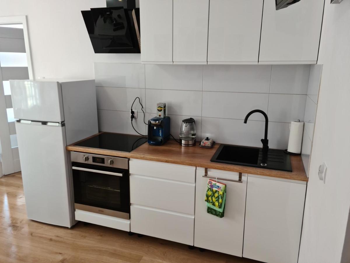 Apartament De Luxe Emily Jelenia Góra Екстериор снимка