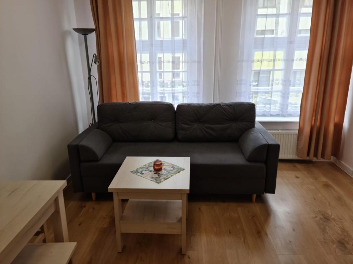 Apartament De Luxe Emily Jelenia Góra Екстериор снимка